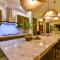 Villa Lou - Luxury Villa By The Beach