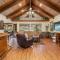 Oak Pond Retreat Stocked pond/pool table/BBQ Grill/EV Charger
