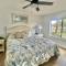 8C Richmond Park, lake view villa with full access to amenities, villa - ميرتل بيتش