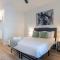 2BR CozySuites at Kierland Commons with pool #02 - Scottsdale