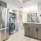 2BR CozySuites at Kierland Commons with pool #02 - Scottsdale