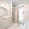 Detached Single Room - Central Spot in Pymble - Shared Bathroom