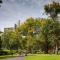 Sky High 180 Panoramic Views-Prime CBD,Pool & Gym