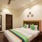 Treebo White Castle, Gurgaon - Gurgaon