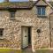 Charming Cottage in Cotswolds Riverside Village - Fairford