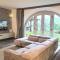 Beautiful villa with private lawn, pool and luxury SPA by VacaVilla
