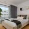 Elegant Clifton Studio 150m from the Sea - 开普敦