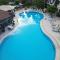 LEMAS SUITE HOTEL