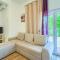 Cozy New Apartments with Private Pool Podstrana - Podstrana