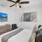 Amazing 8BR w Pool Lake ViewTons of Amenities - ديفي