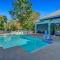 Amazing 8BR w Pool Lake ViewTons of Amenities - ديفي