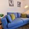 COSY APARTMENT NEARBY TRAIN STATiON!