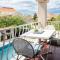Poolside Stone Residences - Marina Bok