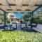 Poolside Stone Residences - Marina Bok