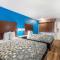 Econo Lodge Inn & Suites I-64 & US 13