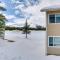 Condo in Cedar Creek with Shuttle to Big Sky Resort! - Gallatin Gateway