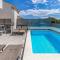 2 Bedroom Amazing Home In Liznjan - Ližnjan