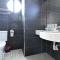 Captain Ou Homestay - Huhszi