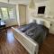 MILET style and spacy 2 room apartment with AC in Bratislava Nivy