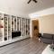 spacious and stylish Jókai apartment - بودابست