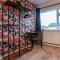 Newly refurb 3 bed with parking