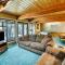 Modern Black Hills Cabin with Loft and Wraparound Deck - رابيد سيتي