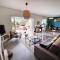 Villa Ocre et Bleue à Hyères YourHostHelper - 耶尔