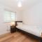 Pass the Keys Gorgeous 4 BR House Near Station mins to London - 锡德卡普