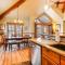 Pool and Hot Tub Access Breck Condo with Mtn Views - 布雷肯里奇