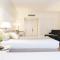 Loi Suites Recoleta Hotel