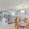 2 bed 2 bath centrally located on Siesta Key - Sarasota