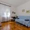Apartments Jakov - Jelsa