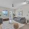 Cozy Retreat 2 BR Hideaway Moments from the Sand