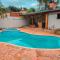 Encantadora casa con piscina