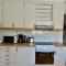 Cozy apartment in Jädraås nestled near the lake just 10 minutes from Kungsberget - Jädraås