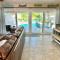 Charming Beach House w/Private Pool Paradise~WALK TO BEACH - ديرفيلد بيتش