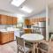 Cozy Franklin Retreat with Deck - 5 Mi to Downtown! - فرانكلين