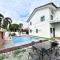 Klebang Melaka Private Pool 12pax-4BR-Sing K-Coway