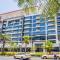 Zapbed House - Modern Studio in Azizi Riviera 27 Meydan One