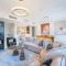 JBR Amwaj 4 , Upgraded Sea and Ain Dubai Views, 2m walk to Beach By Gardenia Suitse - 迪拜