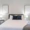 3BR CozySuites at Kierland Commons with pool #12 - Scottsdale