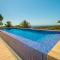 Villa La Casa Blanca by Abahana Villas