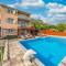 Pet Friendly Home In Kastel Kambelovac