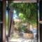 Ivi's House Giolou