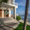 Neptunes Villa