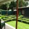 Wooden Knee Cottages Nanyuki