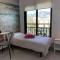 Apartamento Frontal Primera Linea