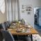 Heart of Saltburn, Free Parking, Family Stays, Contractors - Scandi