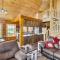 Peaceful Wyoming Cabin with Spacious Deck and Wet Bar! - صندانس