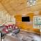 Peaceful Wyoming Cabin with Spacious Deck and Wet Bar! - صندانس